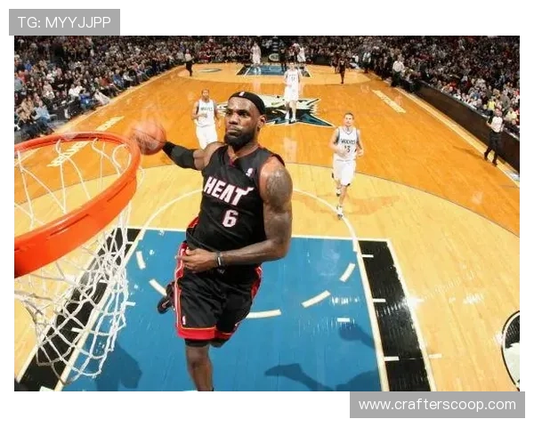 詹姆斯暴力扣篮震撼全场慢镜头回放震撼视觉享受让人热血沸腾