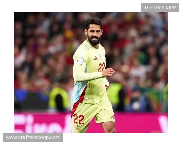 33岁前皇马巨星壮志难酬国家队12年0冠目睹C罗捧杯庆祝